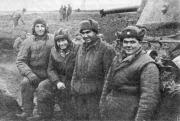Екіпаж танка Лідіце 1-ої окремої Чехословацької бригади, який першим увірвався в Київ, 1943 р.