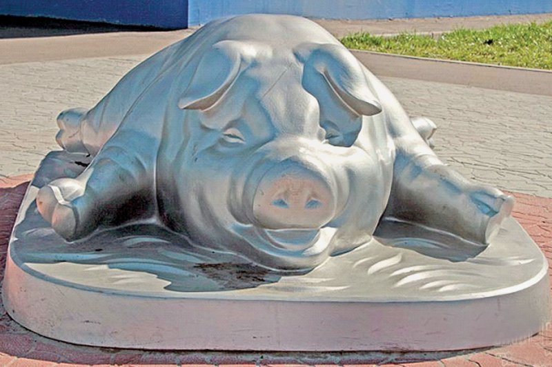 Пам'ятник свинці